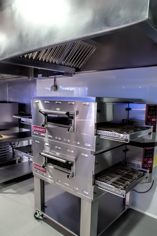 fotos-proyectos-obras-aceroinnova-cocinas-hosteleria-restauracion-instalaciones-montaje6