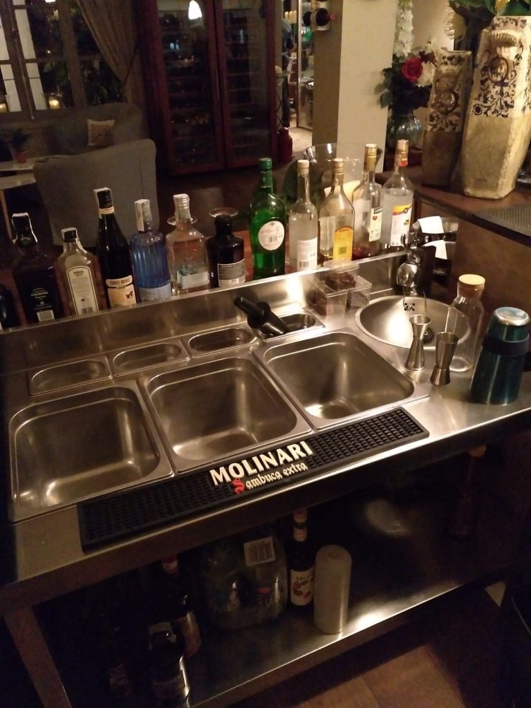 FABRICANTES INSTALADORES BARRAS ESTACIONES COCTELERÍA COCKTAIL CÓCTEL