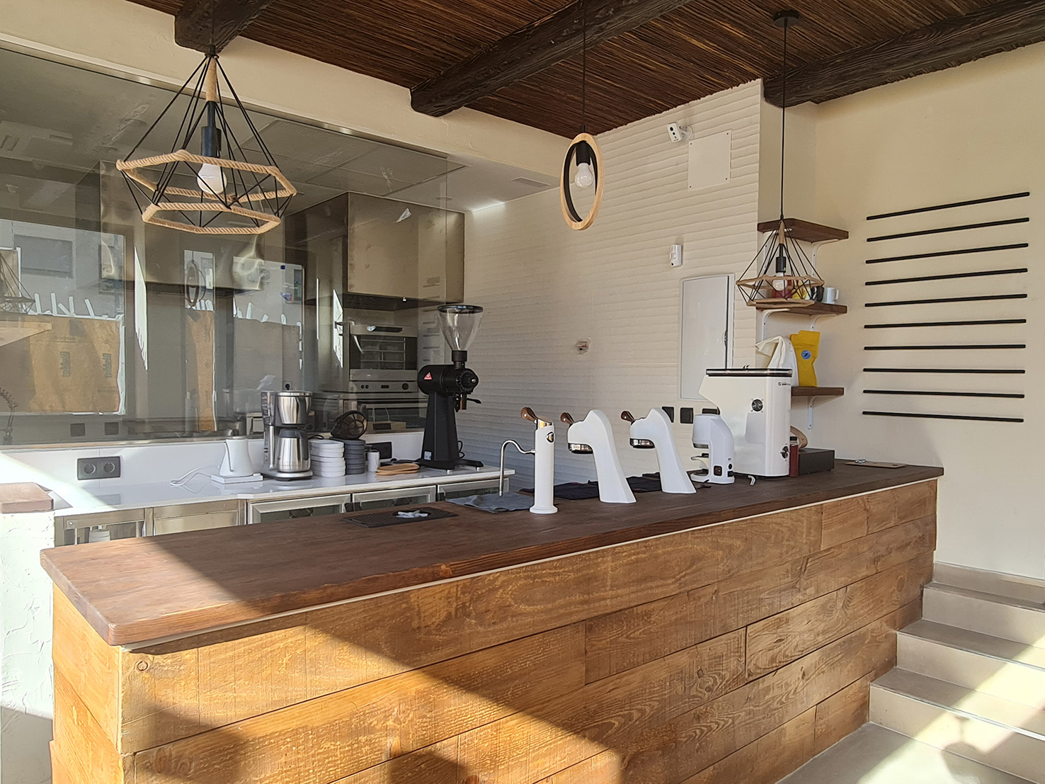 IMPLEMENTACIÓN DE PROYECTO INTEGRAL PARA CAFETERÍA EN MADRID. ASESORAMIENTO PARA LANZAMIENTO DE NEGOCIOS DE HOSTELERÍA RESTAURACIÓN. CONSULTORÍA PARA HOSTELERÍA HORECA EN MADRID Y EN EL RESTO DE ESPAÑA. IMPLANTACIÓN ASESORAMIENTO PUESTA EN MARCHA DE PROYECTOS BARES RESTAURANTES. CONSULTORÍA INTEGRAL DE CONSTRUCCIÓN PARA HOSTELERIA CON CONSULTORA CONSULTORES ESPECIALIZADOS EN RESTAURANTES Y HOTELES. REFORMAS Y REHABILITACIÓN LLAVE EN MANO DE RESTAURANTES Y NEGOCIOS EMPRESAS HOSTELERÍA. SERVICIOS INTEGRALES PARA NEGOCIOS HOSTELERÍA CON BARRAS, MOBILIARIO, COCINAS INDUSTRIALES A MEDIDA, COMEDORES, ILUMINACIÓN O CLIMATIZACIÓN. NEGOCIOS HOSTELERÍA RESTAURACIÓN LLAVE EN MANO. CONSTRUCCIÓN Y REFORMAS INTEGRALES DE HOSTELERÍA RESTAURACIÓN HORECA. Diseño, fabricación, instalación y montaje de restaurantes. Proyectos integrales con medición, planos, replanteo y fabricación a medida de todo el mobiliario y maquinaria de barra, mobiliario de comedor, mobiliario a medida en acero inoxidable de la salas de cocina incluyendo una cocinas industriales Monoblock a medida y decoración interiorismo para salones comedores. En Aceroinnova somos líderes en la puesta en marcha e implantación de todo tipo de proyectos de hostelería, horeca para restaurantes, hoteles, bares, pubs, discotecas, restauración en general, comedores de empresa colegios o universidades, bufés buffets e industrias de alimentación mediante la utilización de cocinas industriales profesionales monoblock a medida personalizadas e incluso con paneles led. Disponemos de una departamento de diseño, decoración e interiorismo que integrará todo el mobiliario de cocina y zona de comedor para conseguir el éxito necesario en su negocio. Realizamos la implantación de todo tipo restaurantes en cualquier parte de España con mobiliario diseñado y personalizado que generará la máxima notoriedad entre sus clientes. Además trabajamos tanto en mobiliario profesional de acero inoxidable acero inox, como el mobiliario del comedor y zonas de barra, incluyendo menaje, vajilla, estaciones barras de coctelería, mobiliario accesorio, hornos, parrillas, iluminación led, aire acondicionado climatización, extractores de humos integrados y rotulación exterior para conseguir la mejor imagen para su lanzamiento. Por último, realizamos reformas integrales de restaurantes y cocinas industriales para el relanzamiento de negocios. Proyecto llave en mano con la máxima calidad y el mejor diseño e incluso podemos realizarle su proyecto en infografía 3d para que pueda apreciar todos los detalles a realizar antes de realizar la instalación en su local comercial. CONSULTORIA ASESORAMIENTOS NEGOCIOS HOSTELERIA DECORACION INTERIORES INTERIORISMO RESTAURANTES PROYECTOS DECORACION INTERIORES INTERIORISMO RESTAURANTES PROYECTOS DECORACION INTERIORISMO RESTAURANTES MADRID DECORACION INTERIORISMO RESTAURANTES MADRID IMPLANTACIÓN ASESORAMIENTO PUESTA EN MARCHA DE PROYECTOS BARES RESTAURANTES IMPLANTACIÓN ASESORAMIENTO PUESTA EN MARCHA DE PROYECTOS BARES RESTAURANTES MOBILIARIO MAQUINARIA A MEDIDA PARA RESTAURANTES MOBILIARIO MAQUINARIA A MEDIDA PARA RESTAURANTES PROYECTOS PLANOS MONTAJE DE RESTAURANTES PROYECTOS PLANOS MONTAJE DE RESTAURANTES PUESTA EN MARCHA DE RESTAURANTES LLAVE EN MANO MADRID ESPAÑA PUESTA EN MARCHA DE RESTAURANTES LLAVE EN MANO MADRID ESPAÑA REFORMAS IMPLANTACIÓN RESTAURANTES HOSTELERIA HORECA REFORMAS IMPLANTACIÓN RESTAURANTES HOSTELERIA HORECA REFORMAS Y REHABILITACIÓN LLAVE EN MANO DE RESTAURANTES Y NEGOCIOS EMPRESAS HOSTELERÍA REFORMAS Y REHABILITACIÓN LLAVE EN MANO DE RESTAURANTES Y NEGOCIOS EMPRESAS HOSTELERÍA