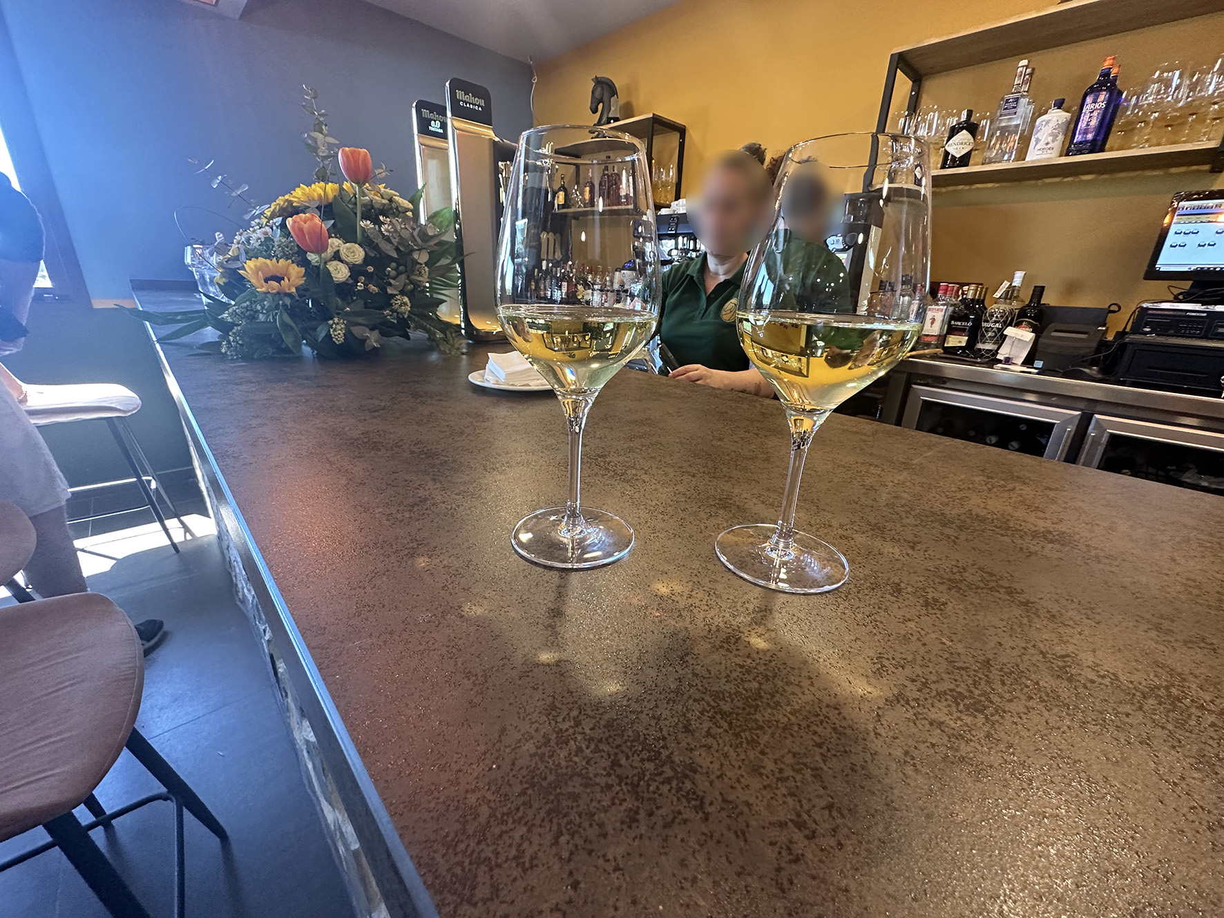 DISEÑO FABRICACIÓN E INSTALACIÓN DE COCINAS ACERO INOX MONOBLOCK INTEGRALES PROFESIONALES PARA HOSTELERÍA HORECA. MOBILIARIO Y MAQUINARIA DE COCINAS INDUSTRIALES Y BARRAS PARA RESTAURANTES EN MADRID. REFORMAS DE RESTAURANTES A MEDIDA EN MADRID. FABRICANTES INSTALADORES MONTADORES DE LA COCINAS PROFESIONALES INDUSTRIALES MONOBLOCK A MEDIDA PERSONALIZADA CON MAQUINARIA Y MOBILIARIO ACCESORIO EN ACERO INOXIDABLE PARA HOSTELERÍA HORECA COMO RESTAURANTES HOTELES BARES O CUALQUIER TIPO DE NEGOCIO DE EMPRESAS DE RESTAURACIÓN. Aceroinnova ha sido la empresa elegida para llevar a cabo el proyecto para la fabricación e instalación de una cocina monoblock profesional industrial a medida con todo el mobiliario en acero inoxidable complementario y todo tipo de maquinaria exclusiva para el restaurante Los Sueños, incluyendo la barra del bar del restaurante. En nuestra fábrica hemos realizado el diseño y fabricación de todo el mobiliario modular en acero inox, maquinaria accesoria auxiliar y la cocina en acero inoxidable, para posteriormente realizar la instalación, montaje de todo in situ. Aceroinnova también está especializada en proyectos integrales para hosteleria, restaurante, hoteles, comedores públicos o privados de empresas, pero también dispone de una área para hogares particulares que buscan proyectos realmente novedosos y con materiales de alta calidad, ya sea para la maquinaria, cocinas, electrodomésticos profesionales e implementando soluciones novedosas y de calidad para el uso diario de dichas cocinas de hogares en urbanizaciones de lujo premium. #CocinasIndustriales #CocinasProfesionales #ReformasRestaurantes #BarrasRestaurantes #ProyectosHosteleríaMadrid #ConsultoríaHostelería #CocinasComedoresPúblicos #CocinasComedoresEmpresas #FabricantesCocinasMonoblockIndustriales #CocinasRestaurantes #CocinasModularesHostelería #CocinasMonoblock #FabricantesCocinasRestaurantes #ProyectosEmpresasHostelería #ProyectosNegociosHoreca #ReformasCocinasRestaurantes #MobiliarioAceroInoxidable #CocinasMonoblock #CocinasLujo #CocinasPremium #FabricanteCocinas #MobiliarioAceroInoxidable #ProyectosIntegralesHosteleria #CocinasProfesionalesMonoblockIndustriales #ReformasRestaurantesMadrid #MobiliarioMaquinariaAceroInoxidableaMedida #MobiliarioCocinasDiseñoInteriorismo #ImplantaciónAsesoramientoPuestaMarchaRestaurantesBares #InteriorismoDiseñoHorecaHosteleriaRestauraciónMadrid #CocinasMonoblock #CocinasMonblocMadrid #FabricantesCocinasModularesMonoblockMadrid #CocinasHoteles #ProyectosCocinasHotelesHostelería Módulos para cocinas monoblock de restaurantes hoteles comedores colegios universidades empresas Cocinas modulos integrados para cocinas profesionales Módulos cocinas modulares zonas de fuegos plancha freidoras encimeras Cocinas profesionales industriales monoblock a medida personalizadas Sistema monoblock módulos cocinado en islas para integración en cocinas hosteleria Sistema monoblock cocinas restaurantes Sistema monoblock cocinas hoteles Sistema monoblock cocinas comedores públicos y privados de empresas. Sistema monoblock cocinas cafeterías Sistemas modulares cocinas restaurantes Sistema de módulos para cocinas profesionales industriales Cocinas modulares monoblock de lujo Cocinas industriales con sistema monoblocks integrados módulos cocinado Hemos realizado trabajos para hoteles y restaurantes en las principales Comunidades Autónomas, provincias y ciudades españolas como Madrid, Barcelona, Valencia, Castellón, Alicante, Zaragoza, Toledo, Avila, Salamanca, Leon, Zamora, Teruel, Soria, Caceres, Badajoz, Malaga, Almería, Sevilla, Córdoba, Granada, Huelva, Cádiz, Jaén, Ciudad Real, Cuenca, Segovia, Murcia, Albacete, Almería, Burgos, Pamplona, Bilbao, San Sebastián, Vitoria, Palencia, Lugo, Orense, Pontevedra, La Coruña, Santander, Oviedo, Huesca, Gerona, Tarragona, Lerida, Tarragona, Girona, Lleida, Guipuzcoa, Vizcaya, Alava. En consecuencia realizamos y llevamos a cabo proyectos integrales para restaurantes en todas las comunidades autónomas, como son la Comunidad de Madrid, Comunidad Valenciana, Cataluña, Región de Murcia, Andalucía, Extremadura, Castilla León, Castilla la Mancha, Aragón, País Vasco, Navarra, La Rioja, Asturias, Cantabria, Galicia, Baleares (Ibiza, Mallorca y Menorca), Canarias (Gran Canaria, Fuerteventura, Lanzarote, Tenerife, La Palma, La Gomera y el El Hierro), Ceuta y Melilla. Consúltenos. Diseñamos todo tipo de mobiliario para comedores de hoteles, cocinas, buffets, parrillas, vajillas, maquinaria a medida y accesorios para hostelería restauración, pues en Aceroinnova fabricamos y personalizamos todos nuestros productos, generando una experiencia única entre los usuarios de nuestros clientes. COCINAS MONOBLOCK MONOBLOC HOSTELERIA, DISEÑO FABRICACION INSTALACION MONTAJE DE COCINAS HOSTELERIA COMEDORES BUFFETS BUFETS, FABRICA COCINAS MONOBLOCK COMEDORES, INSTALACIÓN MONTAJE COCINAS MONOBLOCK COMEDORES PÚBLICOS PRIVADOS EMPRESAS, INSTALADORES COCINAS MONOBLOCK COMEDORES PUBLICOS PRIVADOS EMPRESAS, MOBILIARIO ACERO INOXIDABLE PARA COCINAS INDUSTRIALES PROFESIONALES, MONTAR MONTAJE SALAS DE COCINAS RESTAURANTES