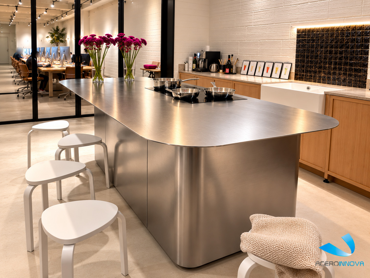 DISEÑO E INSTALACIÓN DE MOBILIARIO Y MAQUINARIA INTEGRAL DE COCINAS PARA HOSTELERIA, OFICINAS Y HOGARES. TRABAJAMOS EN PROYECTOS EN TODA ESPAÑA. INNOVACIÓN, DISEÑO Y EXCELENCIA EN ACERO INOXIDABLE. DISEÑO FABRICACIÓN E INSTALACIÓN DE MOBILIARIO. TRABAJAMOS CON CLIENTES DE TODA ESPAÑA. En Aceroinnova transformamos ideas en soluciones en acero inoxidable, combinando funcionalidad, precisión y estética para proyectos únicos y duraderos. Trabajamos con materiales de primera calidad y acabados de alto nivel, ofreciendo soluciones a medida para cada cliente, arquitecto o interiorista. DISEÑO A MEDIDA. Desarrollamos soluciones personalizadas adaptadas a cada espacio y necesidad. FABRICACIÓN DE PRECISIÓN. Trabajamos con materiales de primera calidad y tecnologia avanzada para garantizar acabados impecables. INSTALACIÓN PROFESIONAL Nuestro equipo experto asegura una instalación precisa, cumpliendo los plazos y los más altos estándares. CALIDAD Y DURABILIDAD. El acero inoxidable ofrece resistencia, higiene y belleza atemporal para proyectos exigentes. ATENCIÓN PERSONALIZADA. Acompañamos a nuestros clientes en todo el proceso, asesorando y cuidando cada detalle. COCINAS PROFESIONALES • MOBILIARIO • ENCIMERAS • REVESTIMIENTOS • ESTRUCTURAS • ELEMENTOS DECORATIVOS ... DISEÑO FABRICACIÓN INSTALACIÓN DE MOBILIARIO, MAQUINARIA, ENCIMERAS Y PANELES EN ACERO INOXIDABLE PARA REVESTIMIENTOS DE PAREDES Y SUELOS, TANTO PARA HOSTELERIA RESTAURACIÓN HORECA, COMO PARA HOGARES. FABRICANTES MOBILIARIO DE ACERO INOXIDABLE A MEDIDA PARA CLIENTES DE TODA ESPAÑA. DISEÑO DE MUEBLES Y LAMINAS DE ACERO INOXIDABLE PARA DECORACION DE INTERIORES EN MADRID. MOBILIARIO ACERO INOX A MEDIDA PERSONALIZADO. #mobiliarioaceroinoxidable #aceroinox #encimerasaceroinoxidable #mueblesaceroinoxidable #mobiliarioaccesoriohosteleria #revestimientosaceroinoxidable #laminasaceroinoxcocinas #cocinasaceroinoxidable Aceroinnova está especializada en proyectos integrales llave en mano para la implantación de tiendas de alimentación, restaurantes, hoteles, comedores público o privados de empresas, pero también dispone de una área para hogares particulares que buscan proyectos realmente novedosos y con materiales de alta calidad, ya sea para la maquinaria, cocinas, electrodomésticos profesionales e implementando soluciones novedosas y de calidad para el uso diario de dichas cocinas de hogares. ACEROINNOVA CB. Tel. Oficina: 91 138 56 18. Tel. Móvil: 629 03 41 06. Email: info@aceroinnova.com . Dirección: C/ Pico Almanzor, 56. Pol. Industrial “Los Linares” Humanes de Madrid (Madrid). #proyectosempresashostelería #proyectoshosteleria #mobiliariohosteleria #reformashosteleria #instalaciónfranquicias #mobiliarioaceroinoxidable … SERVICIOS INTEGRALES PARA NEGOCIOS DE HOSTELERIA Y RESTAURACIÓN. REALIZAMOS PROYECTOS INTEGRALES DE MOBILIARIO PARA TIENDAS O EMPRESAS DE ALIMENTACIÓN. REFORMAS INTEGRALES DE LOCALES COMERCIALES PARA HOSTELERÍA. ASESORAMIENTO CONSULTORIA PROYECTOS NEGOCIOS HOSTELERIA HORECA EN TODA ESPAÑA. #decoracionaceroinoxidable PROYECTOS INTEGRALES REALIZADOS CON ACERO INOXIDABLE. DISEÑO FABRICACION INSTALACIÓN MONTAJE DE COCINAS PROFESIONALES MOBILIARIO ENCIMERAS REVESTIMIENTOS ESTRUCTURAS ELEMENTOS DECORATIVOS FABRICADOS EN ACERO INOX PARA INSTALACIONES EN MADRID Y TODA ESPAÑA